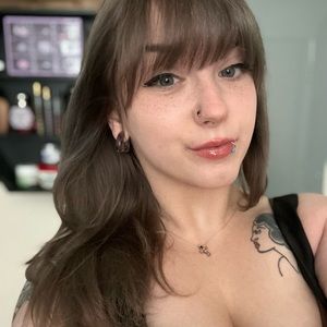 Meet your Posher, Hope